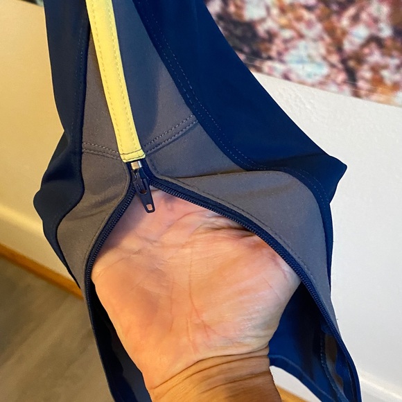 FP Movement by Free People like new Navy Leggings with yellow and gray Stripes - Picture 5 of 8